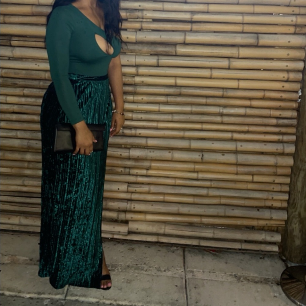 Green skirt